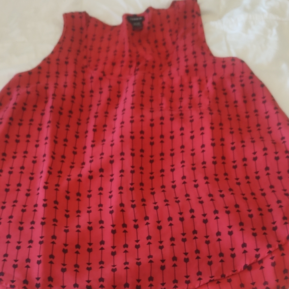 Torrid Red Sleeveless Blouse with Black Pattern